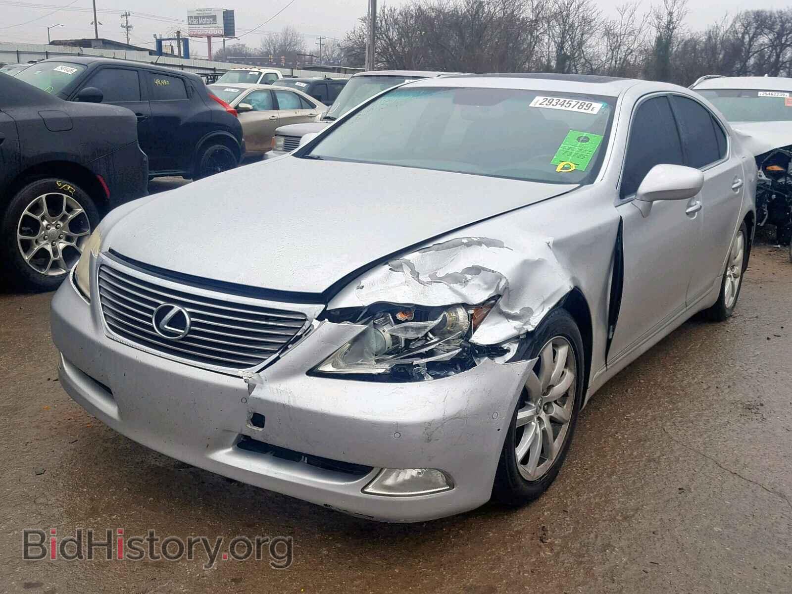 2007 LEXUS LS460 - VIN: JTHBL46F075005519 - Photo 2