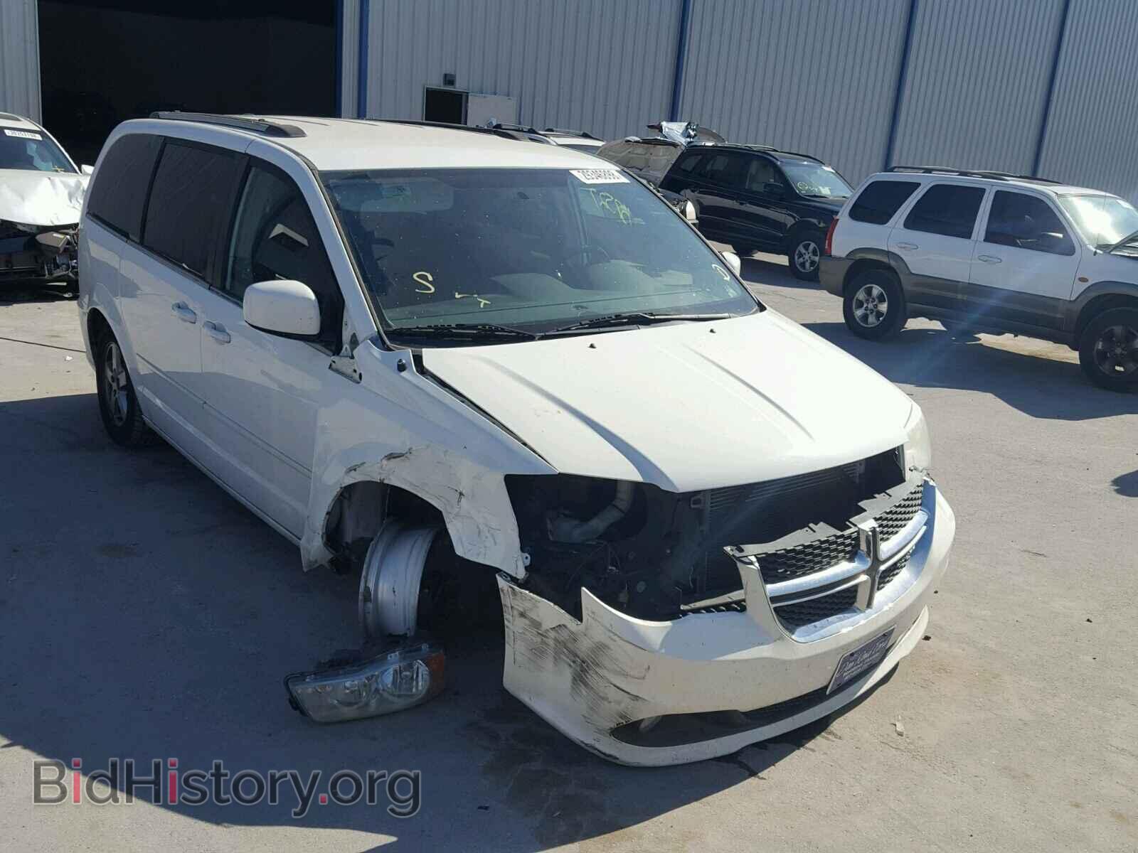 Фотография 2D4RN5DG0BR679597 - DODGE CARAVAN 2011