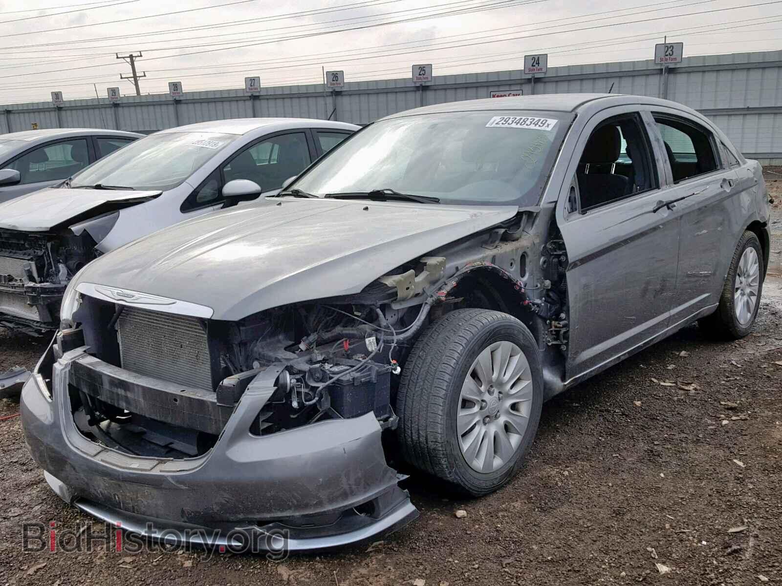 2013 CHRYSLER 200 - VIN: 1C3CCBAB4DN559550 - Фото 2