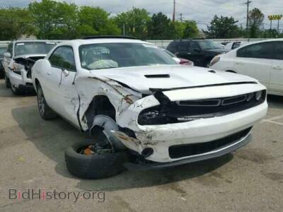 2017 Dodge CHALLENGER, белый — VIN 2C3CDZGG7HH556116, Copart