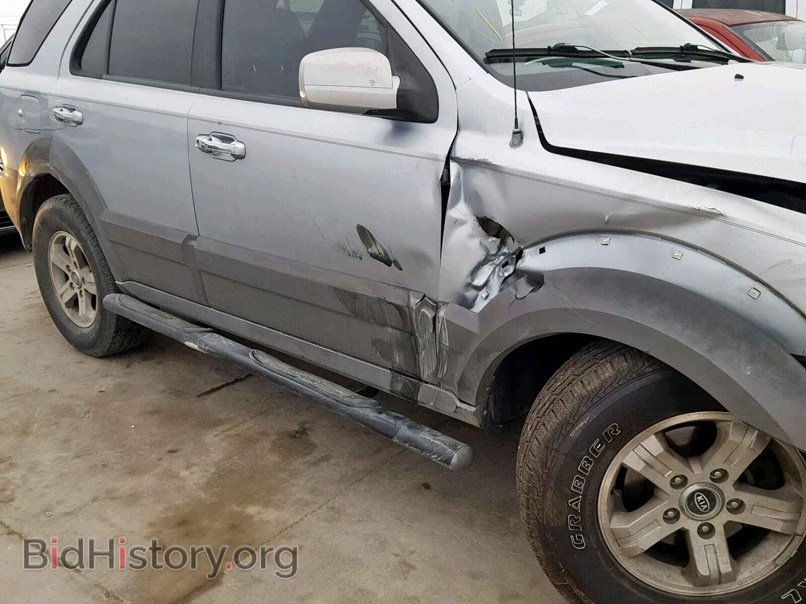 2004 KIA SORENTO EX - VIN: KNDJD733445264497 - Фото 9