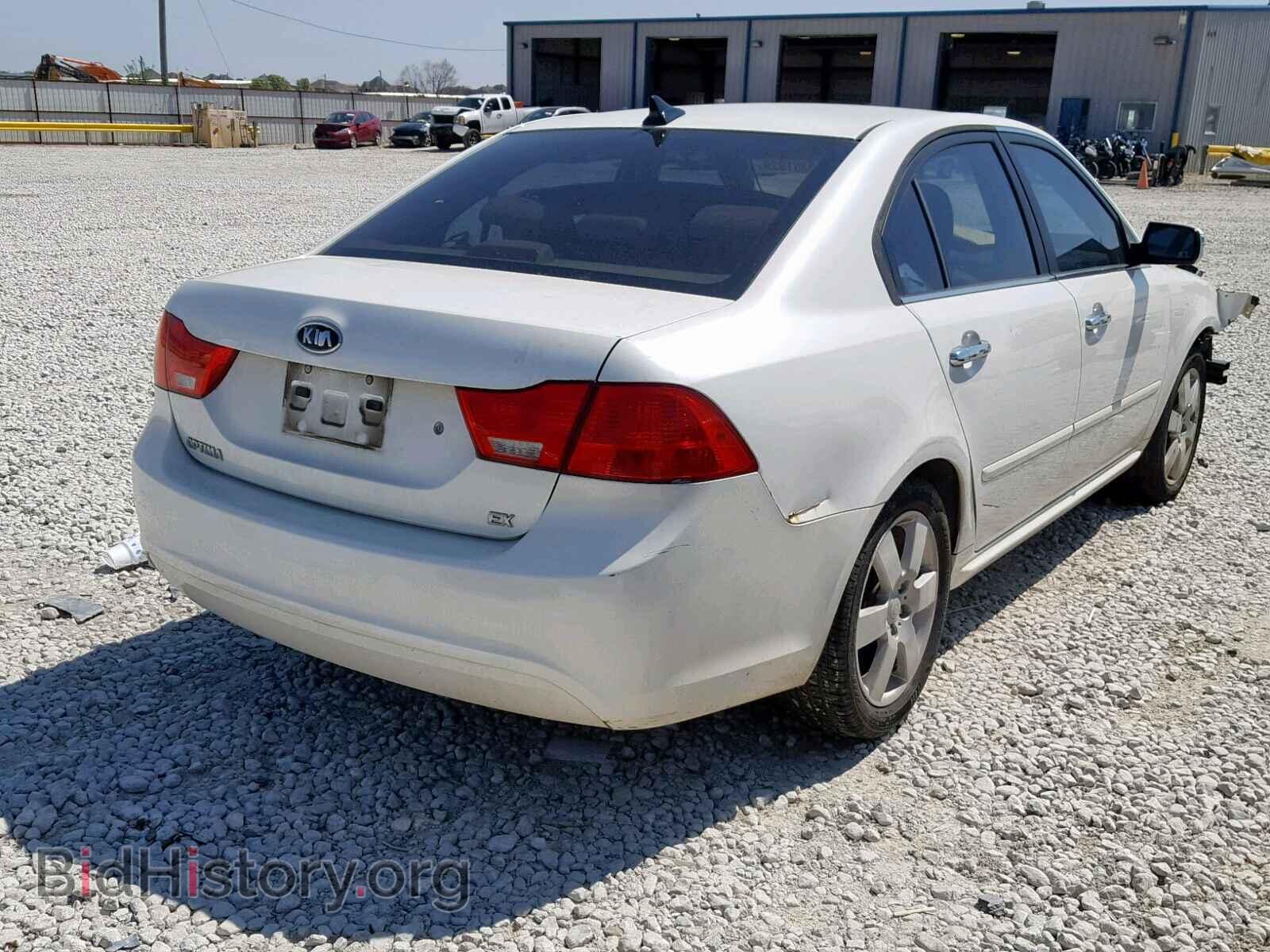 2009 KIA OPTIMA - VIN: KNAGE228495313077 - Фото 4