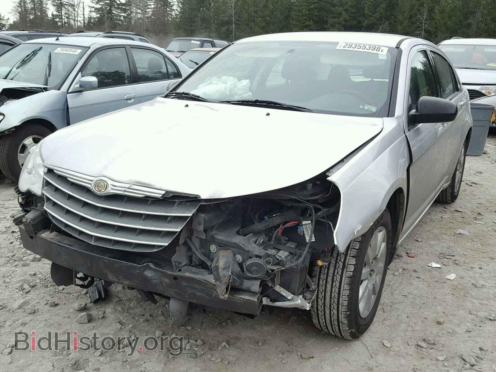 2010 CHRYSLER SEBRING - VIN: 1C3CC4FB7AN135313 - Фото 2