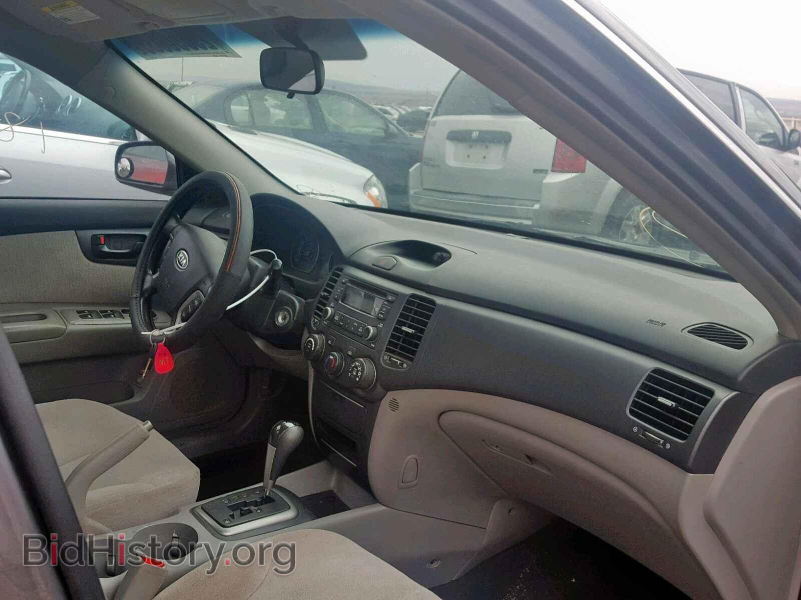 2007 KIA OPTIMA - VIN: KNAGE123375150711 - Фото 9