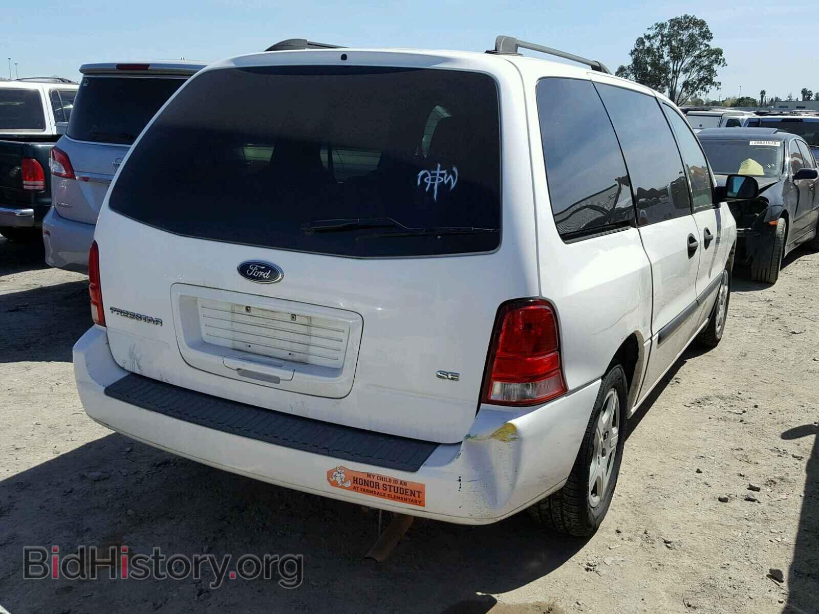2007 FORD FREESTAR - VIN: 2FMZA51637BA17738 - Фото 4