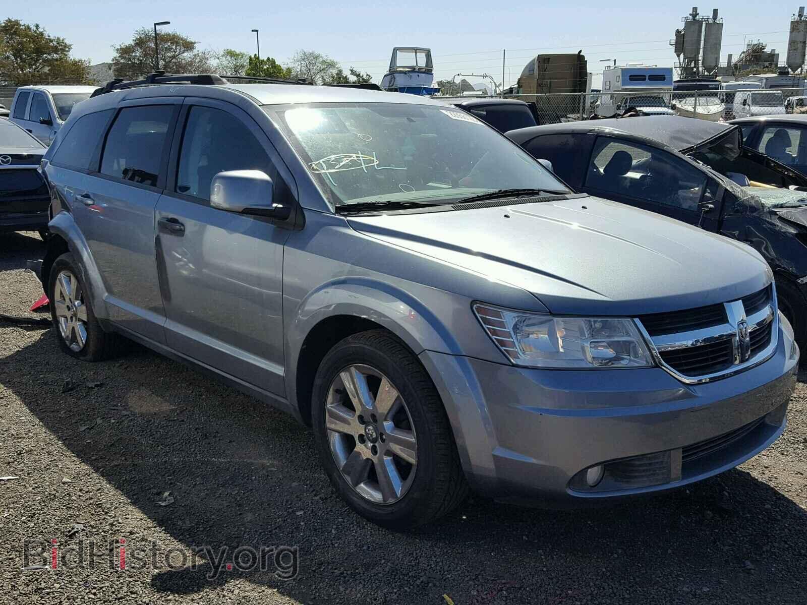 Фотография 3D4PH5FV3AT122589 - DODGE JOURNEY 2010