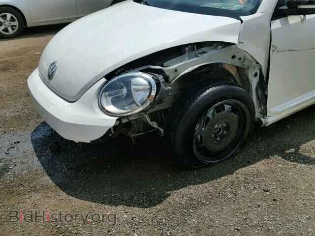 2012 VOLKSWAGEN BEETLE - VIN: 3VWJX7AT4CM651048 - Фото 9