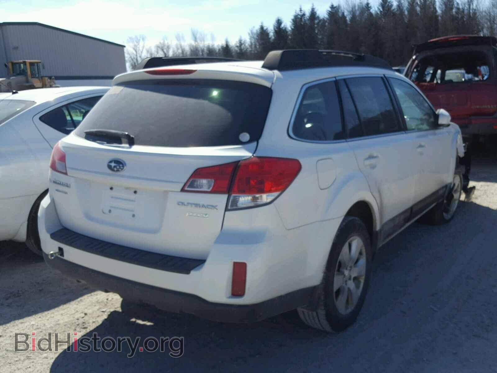 2011 SUBARU OUTBACK - VIN: 4S4BRBCC5B3437652 - Photo 4