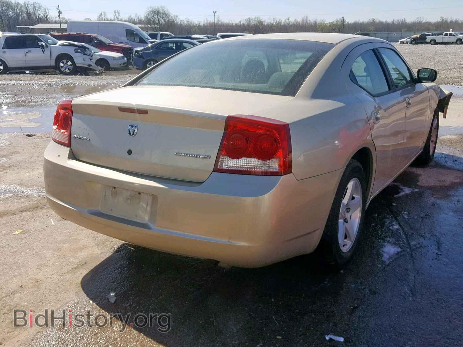 2010 DODGE CHARGER - VIN: 2B3CA4CD6AH147597 - Фото 4