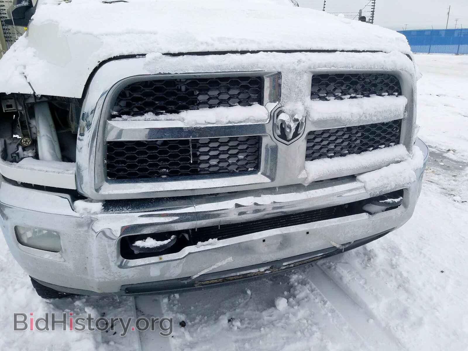2016 RAM 3500 - VIN: 3C63R3HL9GG316643 - Photo 9