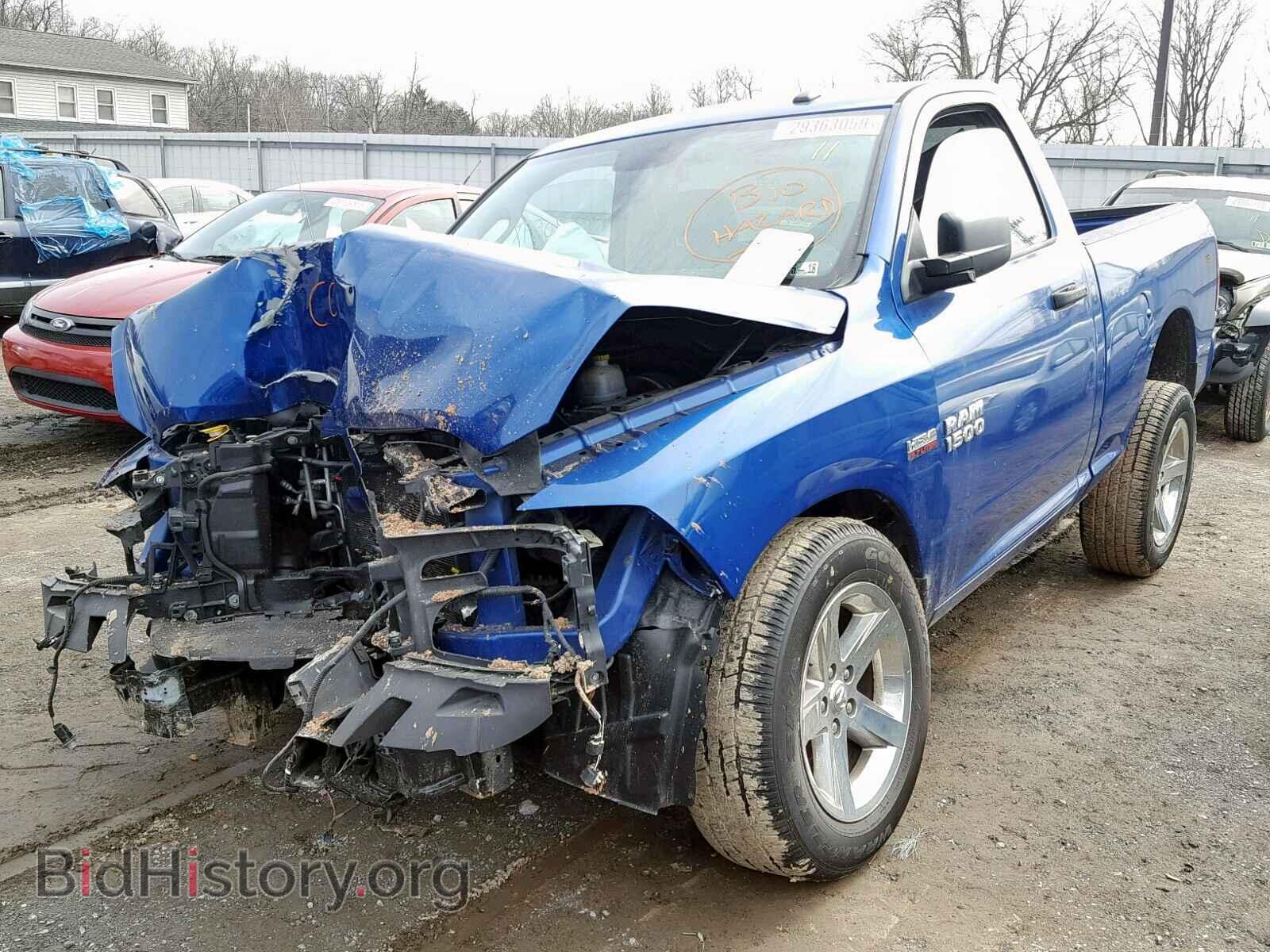 2015 RAM 1500 ST - VIN: 3C6JR7AT5FG612363 - Фото 2