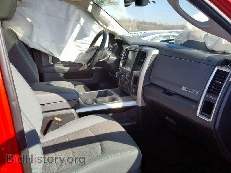 2016 RAM 1500 SLT (VIN 3C6RR7LT2GG384324) — photo 5 of 10