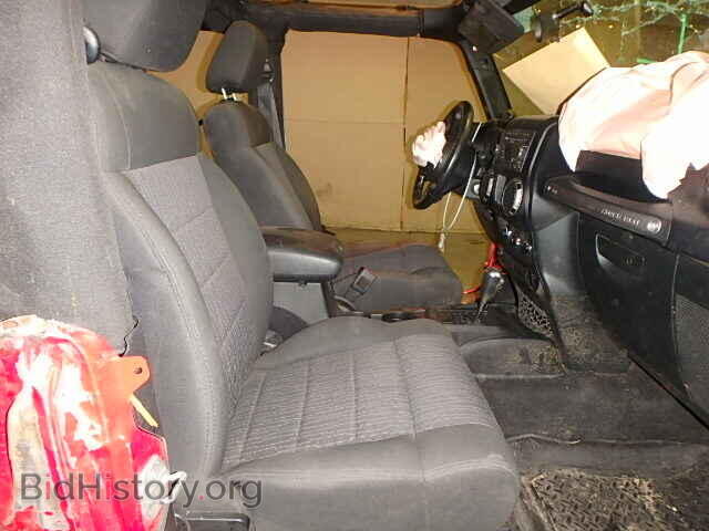 2011 JEEP WRANGLER - VIN: 1J4AA2D11BL544308 - Фото 5