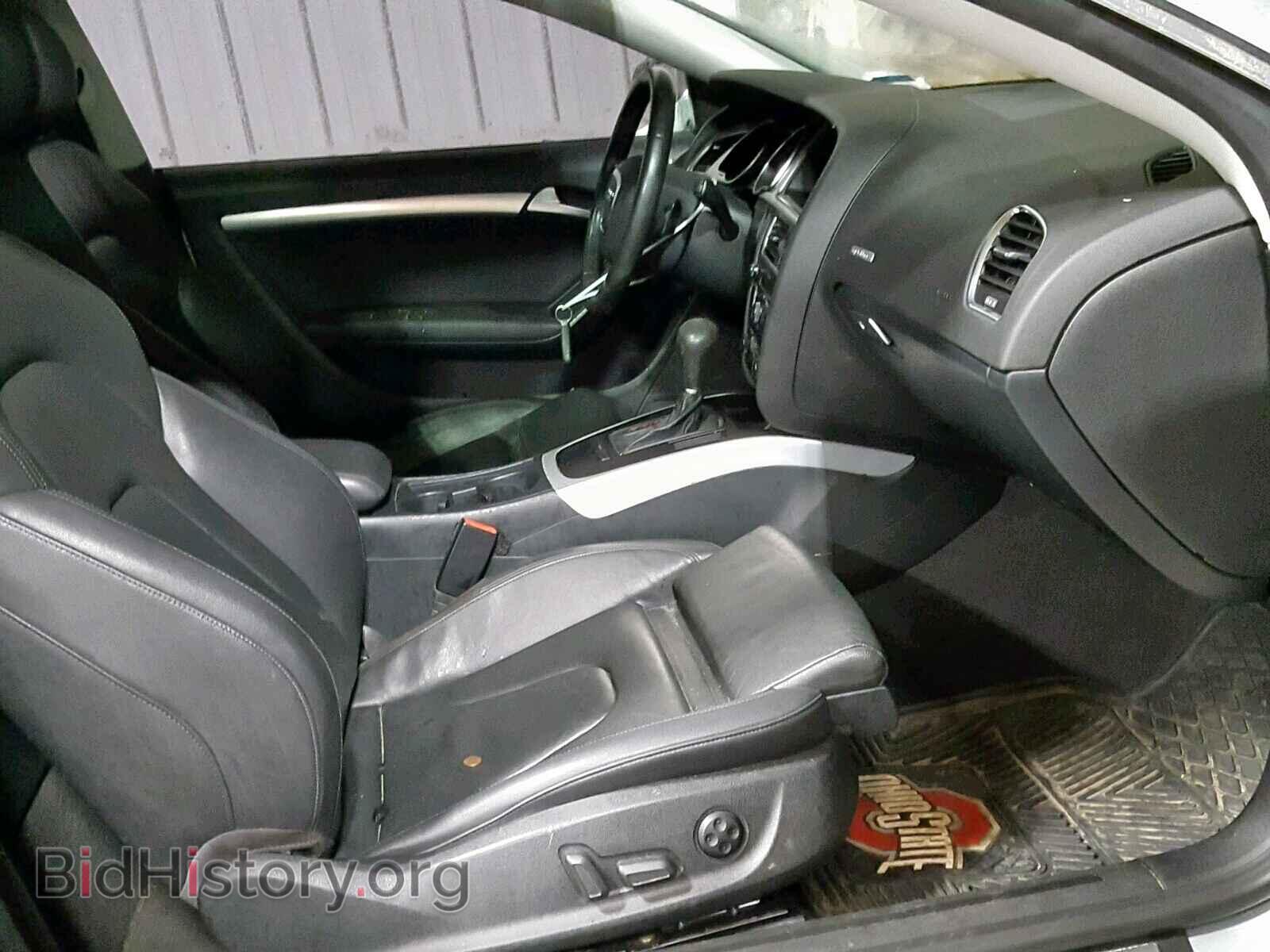 2010 AUDI A5 PREMIUM - VIN: WAULFAFR2AA007645 - Photo 5