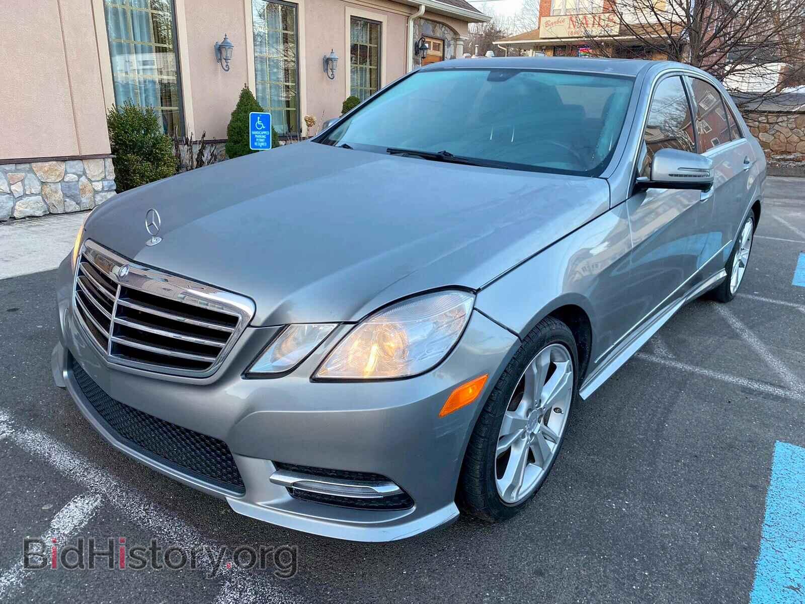 2013 MERCEDES-BENZ E CLASS - VIN: WDDHF5KB5DA707579 - Фото 2