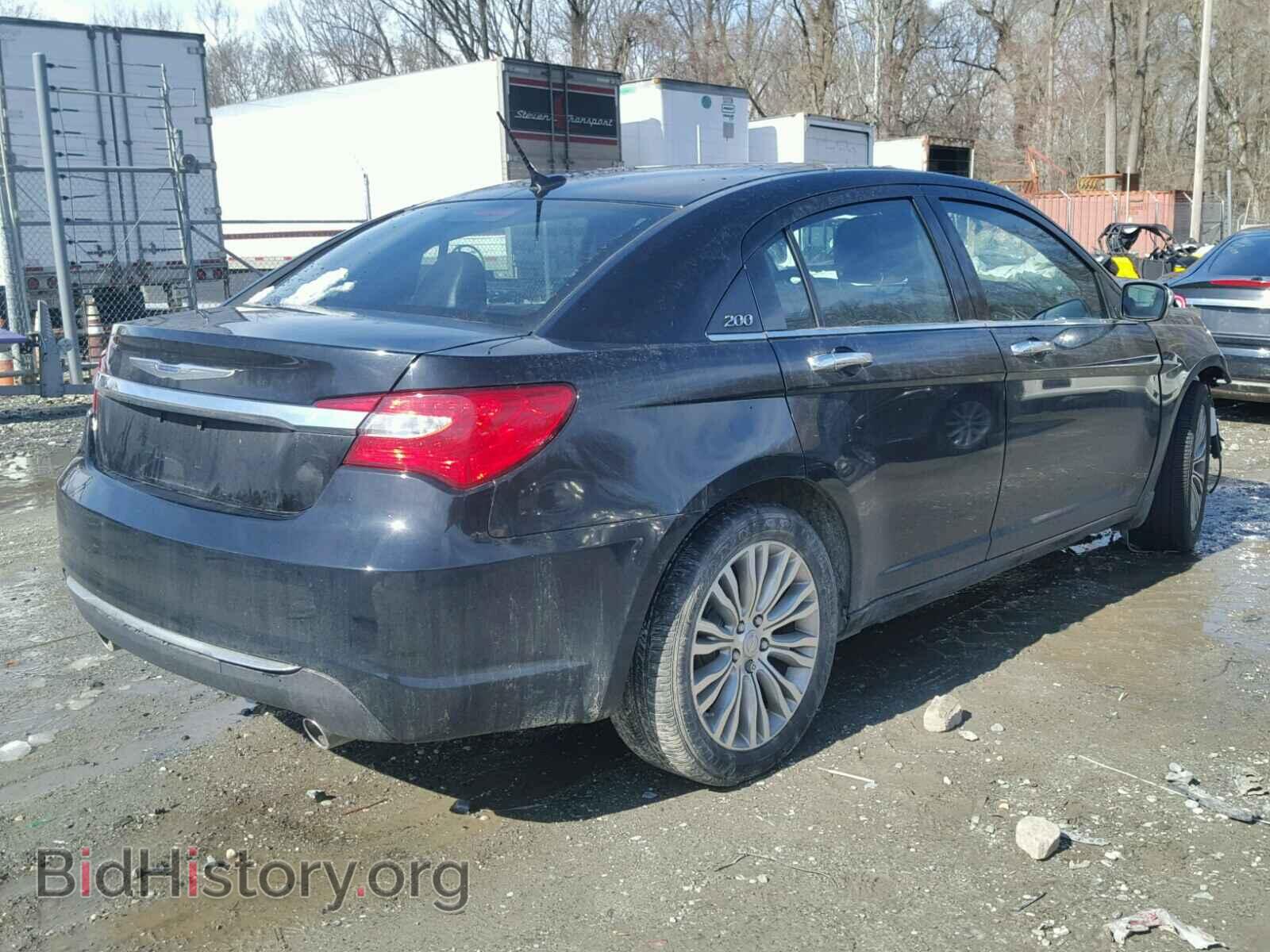 2012 CHRYSLER 200 - VIN: 1C3CCBCG3CN305030 - Фото 4
