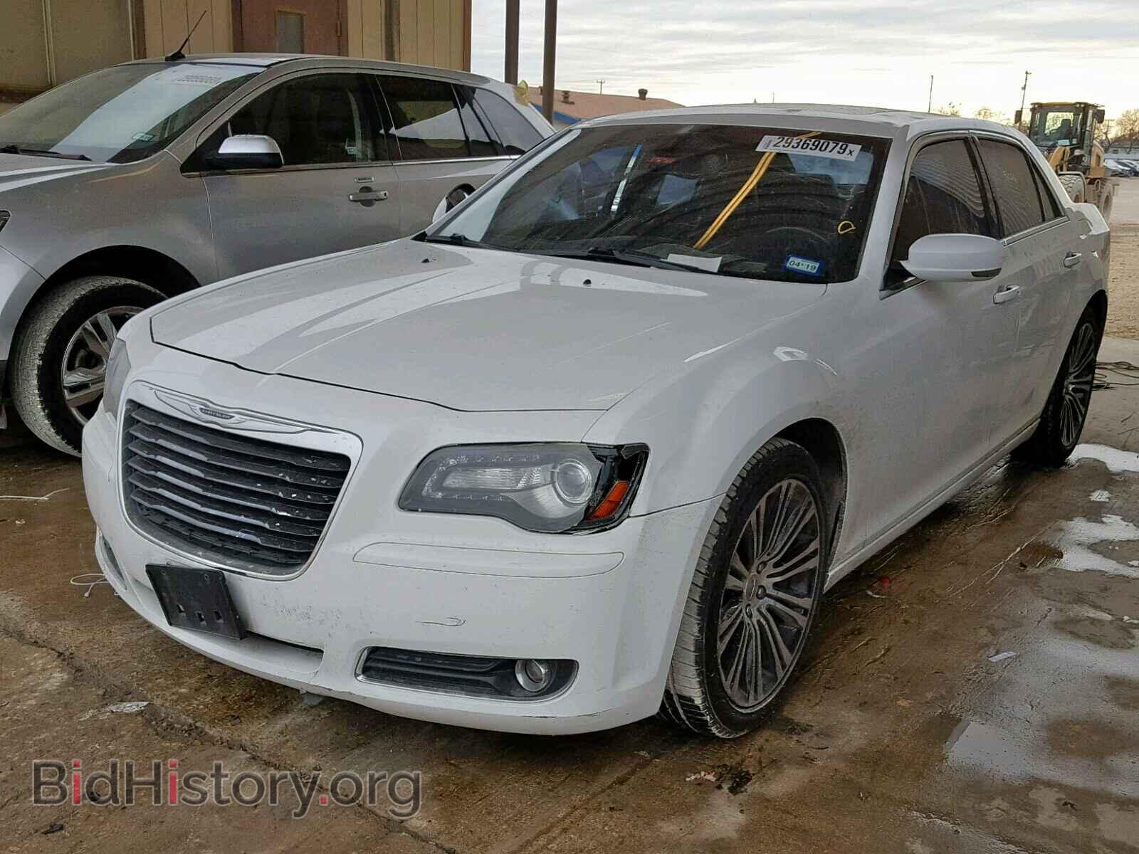 2012 CHRYSLER 300 - VIN: 2C3CCABG1CH140776 - Фото 2