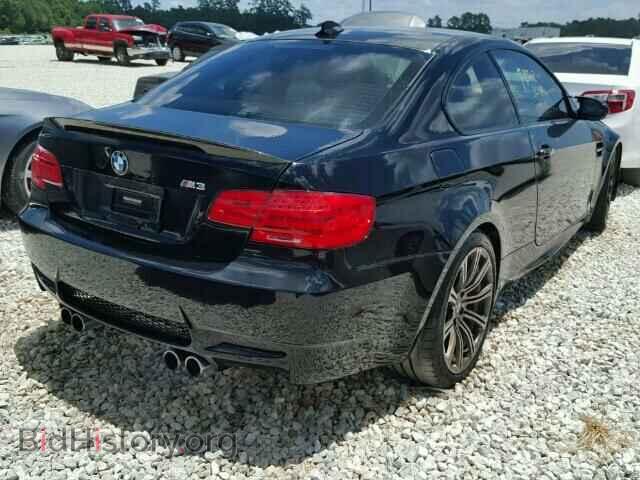 2011 BMW M3 - VIN: WBSKG9C54BE646236 - Фото 4