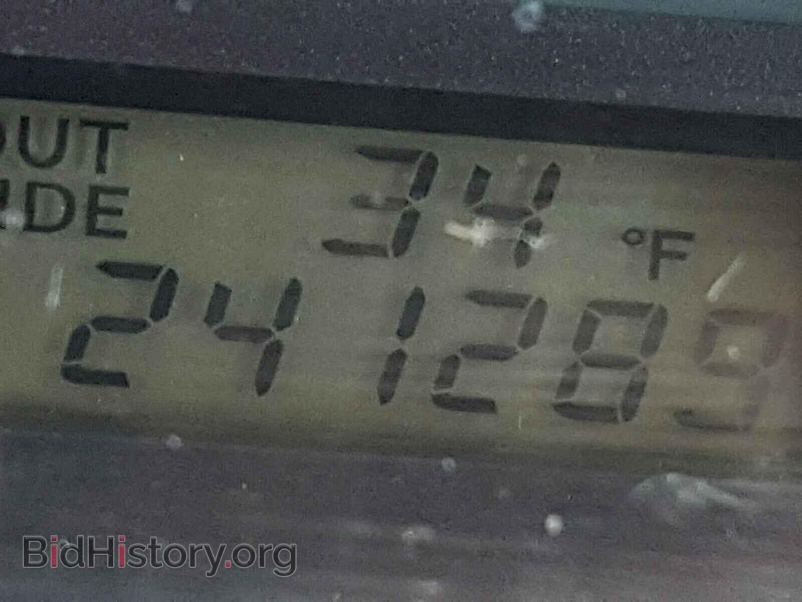 2003 TOYOTA COROLLA - VIN: 1NXBR32E33Z101812 - Фото 8