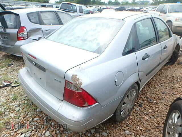 2005 FORD FOCUS - VIN: 1FAFP34N35W141801 - Фото 4