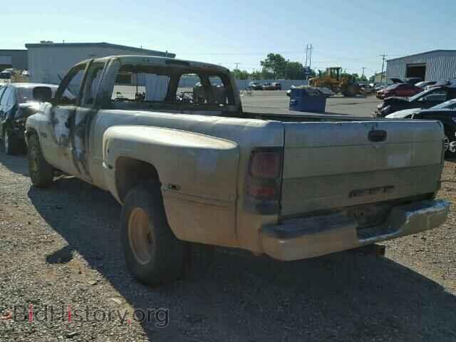 1998 DODGE RAM 3500 - VIN: 1B7MC33D4WJ136904 - Фото 3