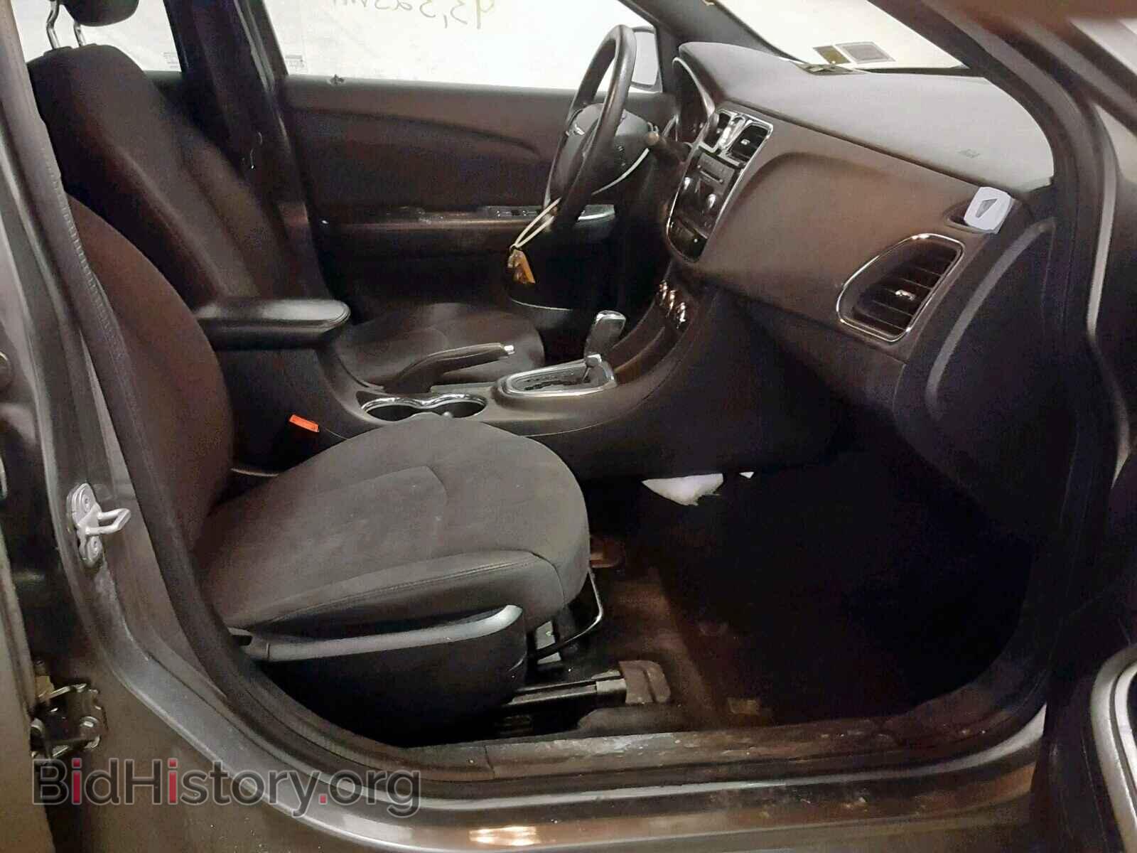 2013 CHRYSLER 200 - VIN: 1C3CCBAB0DN698347 - Photo 5
