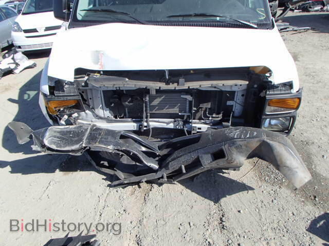 2011 FORD ECONOLINE - VIN: 1FTNE1EW1BDB27961 - Фото 10