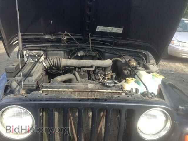 2000 JEEP WRANGLER - VIN: 1J4FA59S9YP701996 - Фото 7