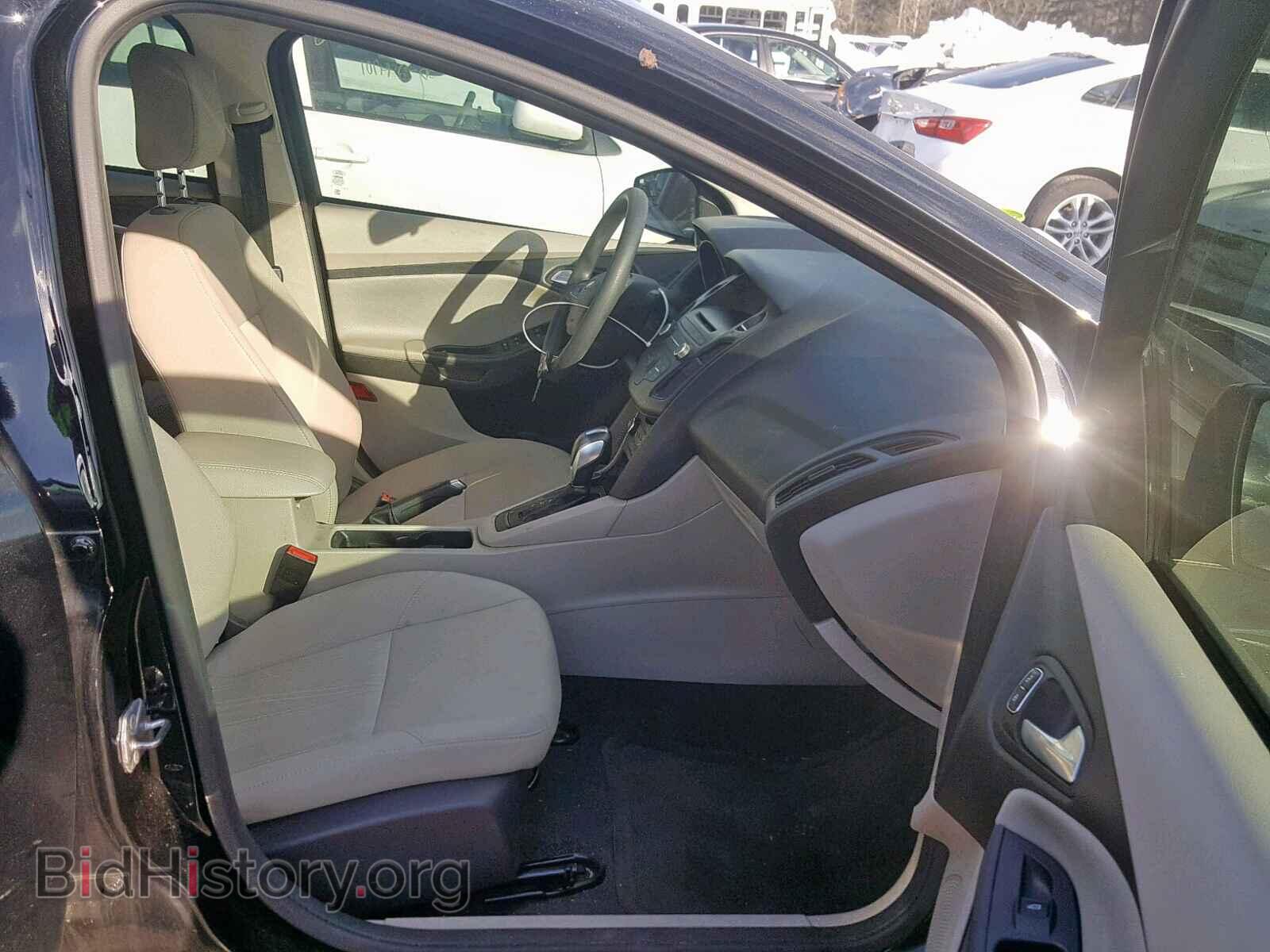 2016 FORD FOCUS SE - VIN: 1FADP3F29GL261570 - Фото 5