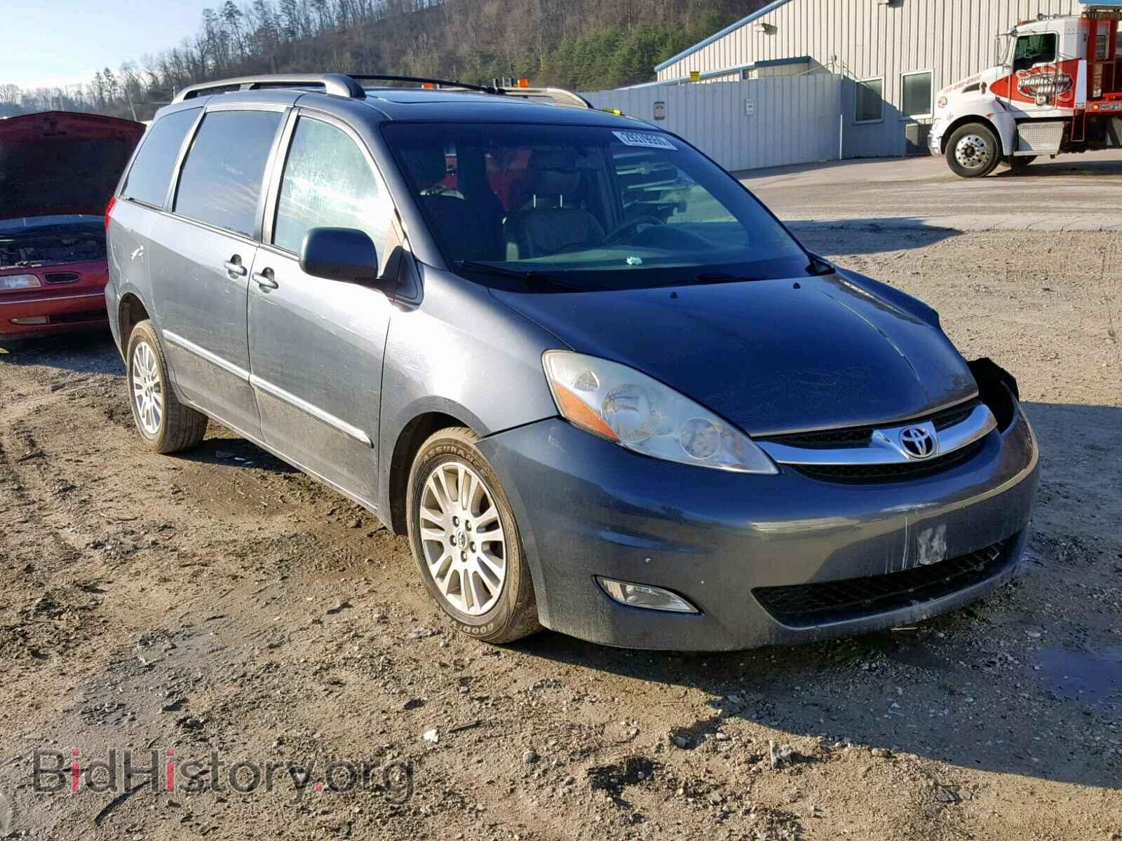 Фотография 5TDDK4CC5AS028383 - TOYOTA SIENNA XLE 2010