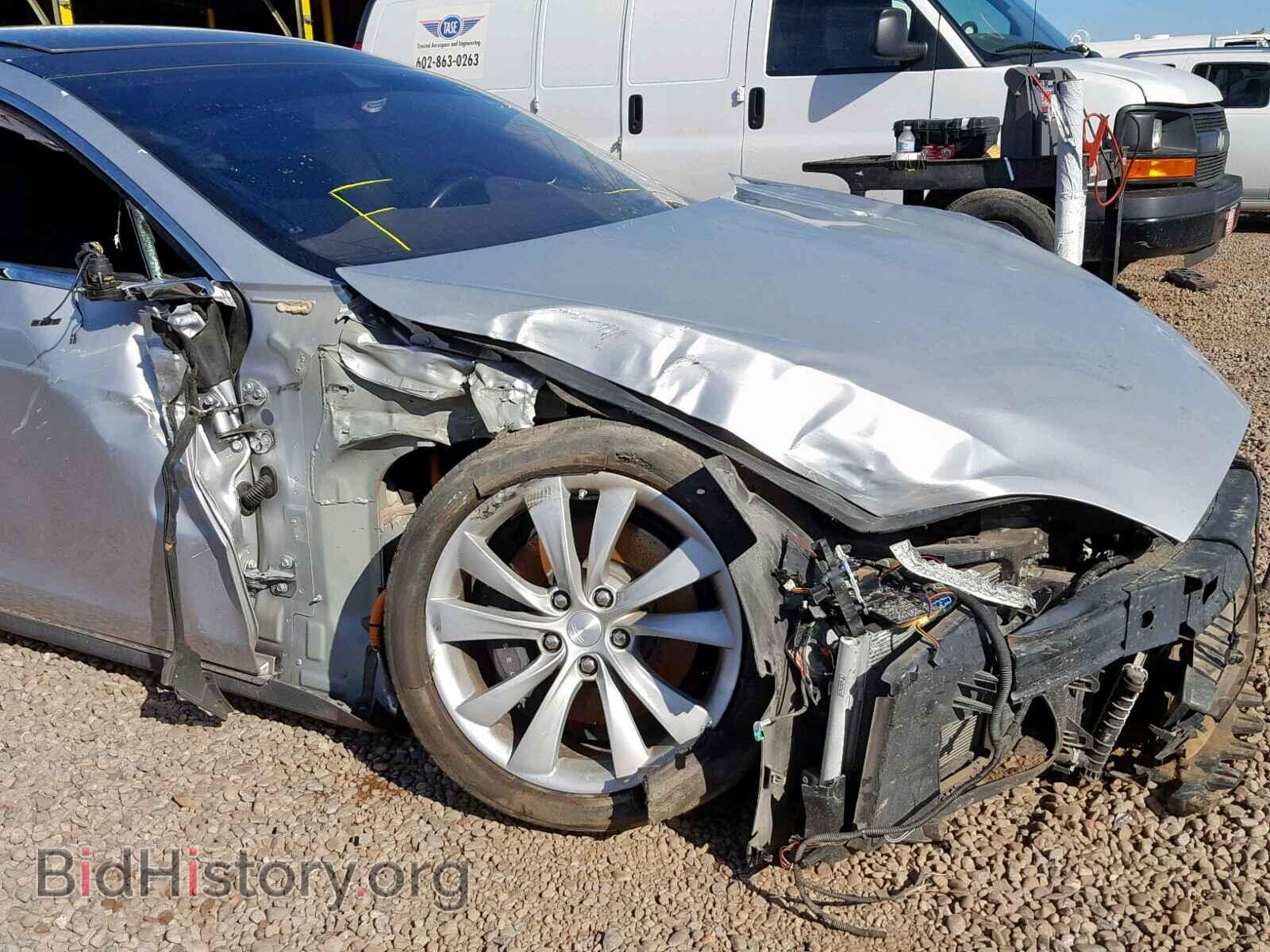 2015 TESLA MODEL S 85 - VIN: 5YJSA1H29FF080961 - Photo 9