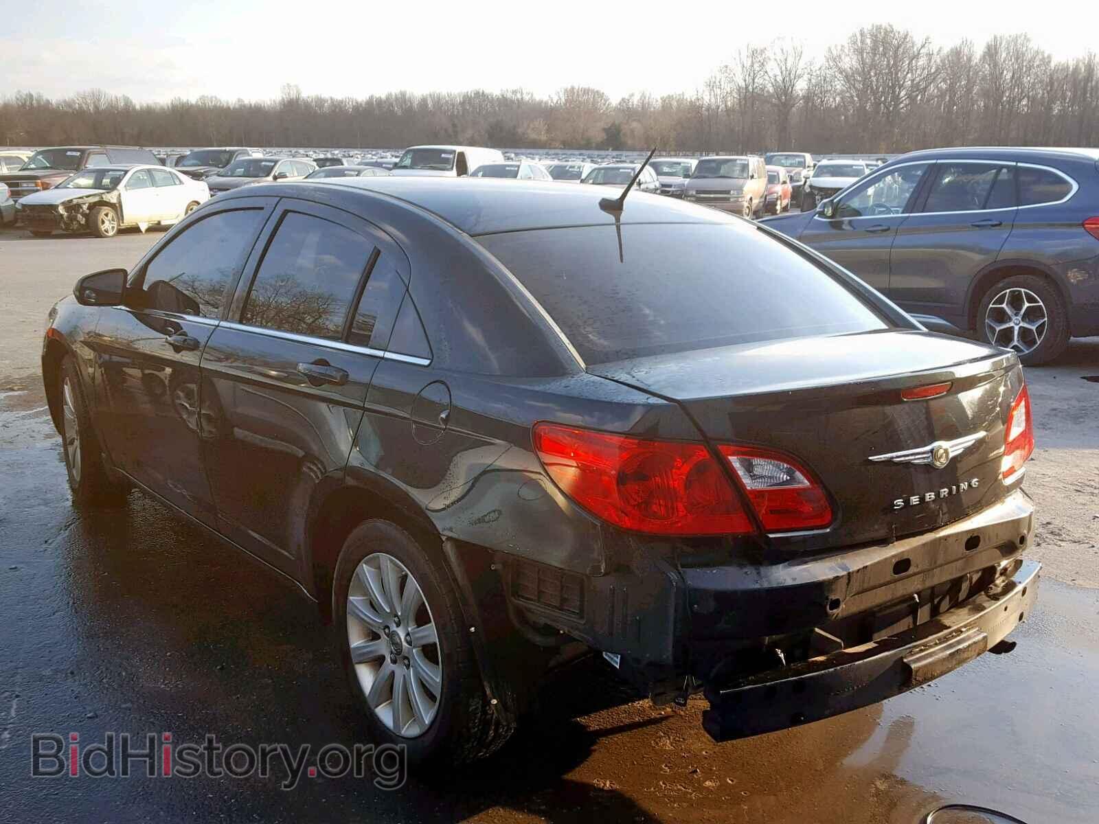 2010 CHRYSLER SEBRING - VIN: 1C3CC5FB4AN203525 - Фото 3