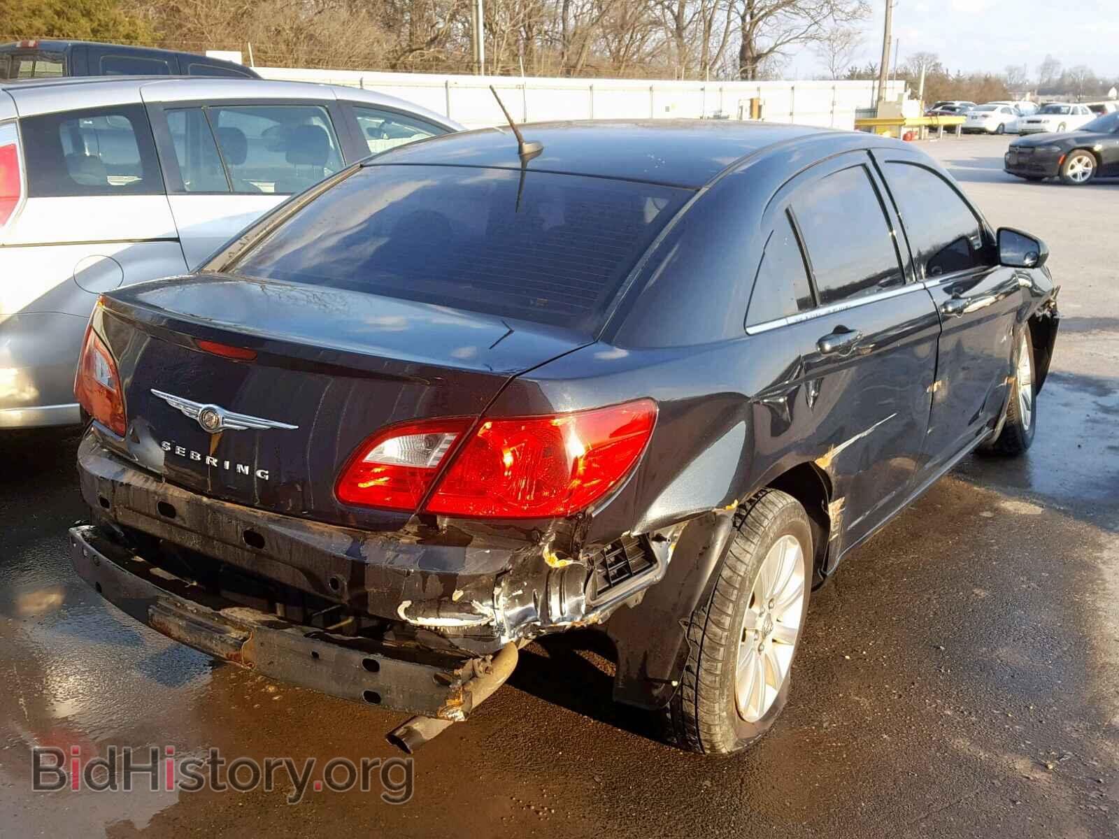 2010 CHRYSLER SEBRING - VIN: 1C3CC5FB4AN203525 - Фото 4