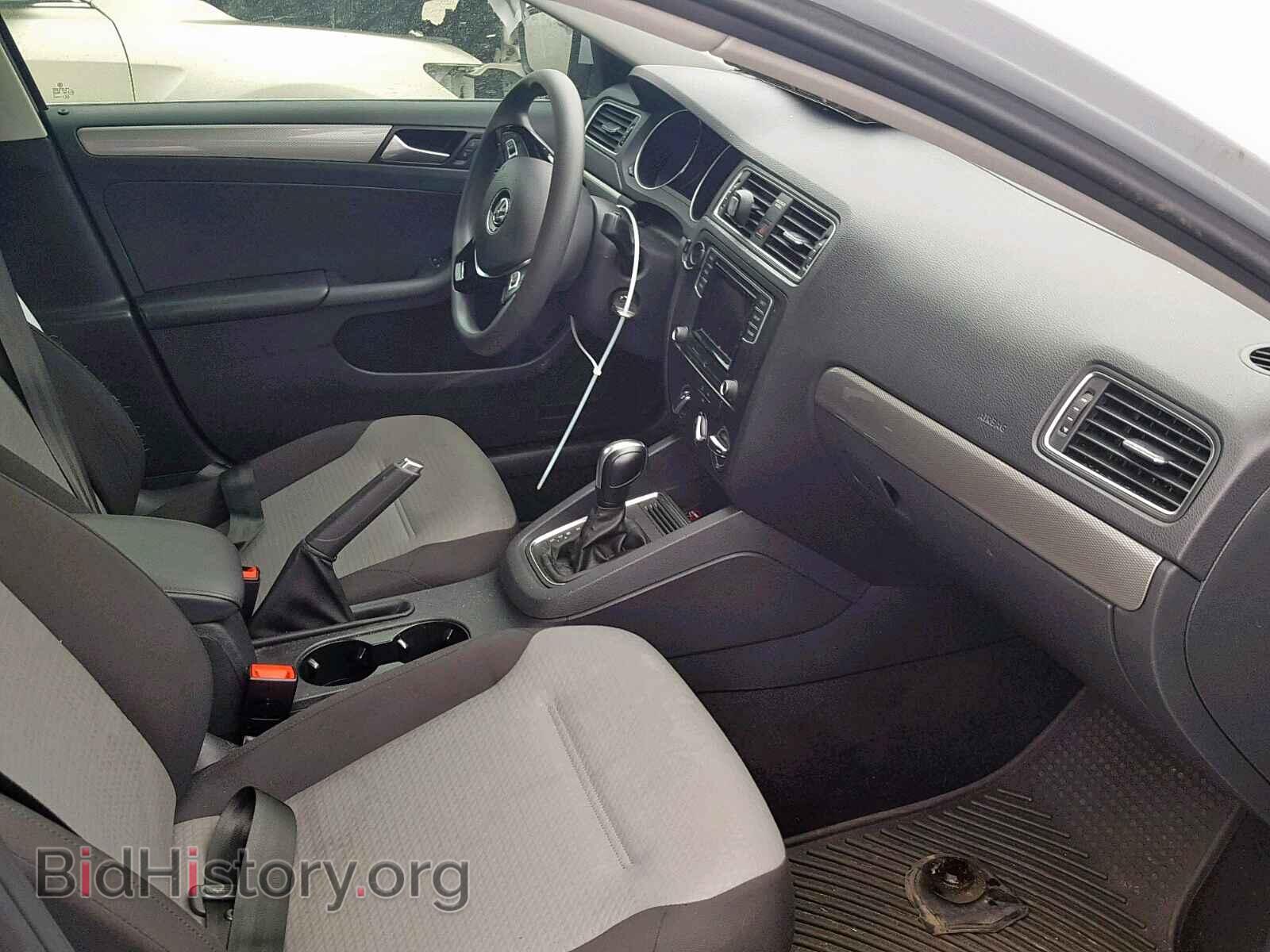 2017 VOLKSWAGEN JETTA - VIN: 3VW2B7AJ9HM401376 - Фото 5