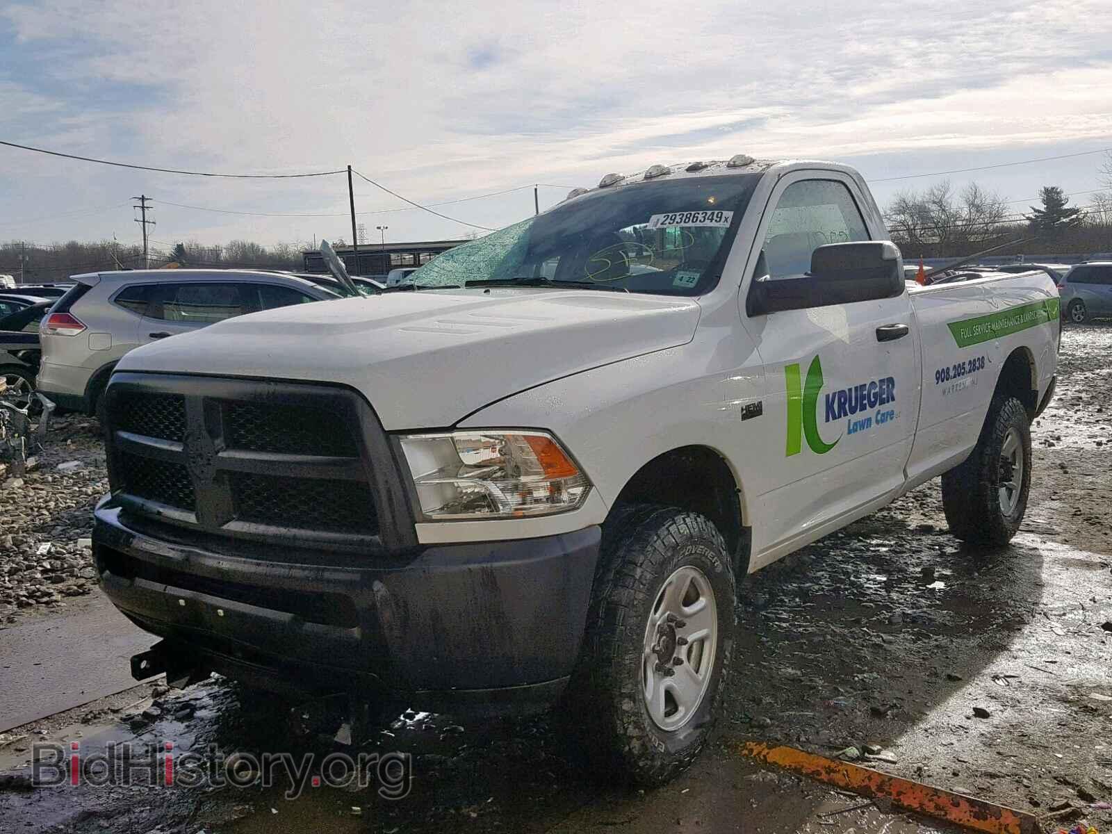 2016 RAM 3500 ST - VIN: 3C63R3AT9GG226449 - Фото 2