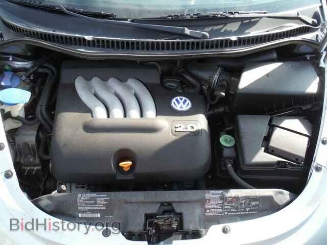 2002 VOLKSWAGEN BEETLE - VIN: 3VWCB21C02M418342 - Фото 7