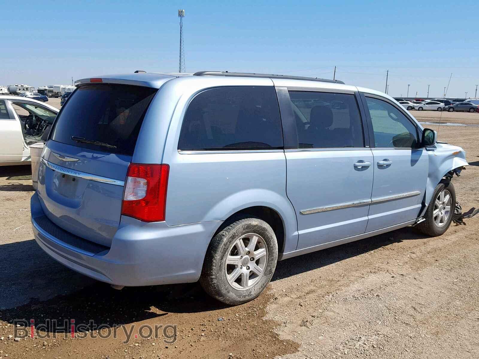 2013 CHRYSLER TOWN & COU - VIN: 2C4RC1BG6DR555013 - Фото 4