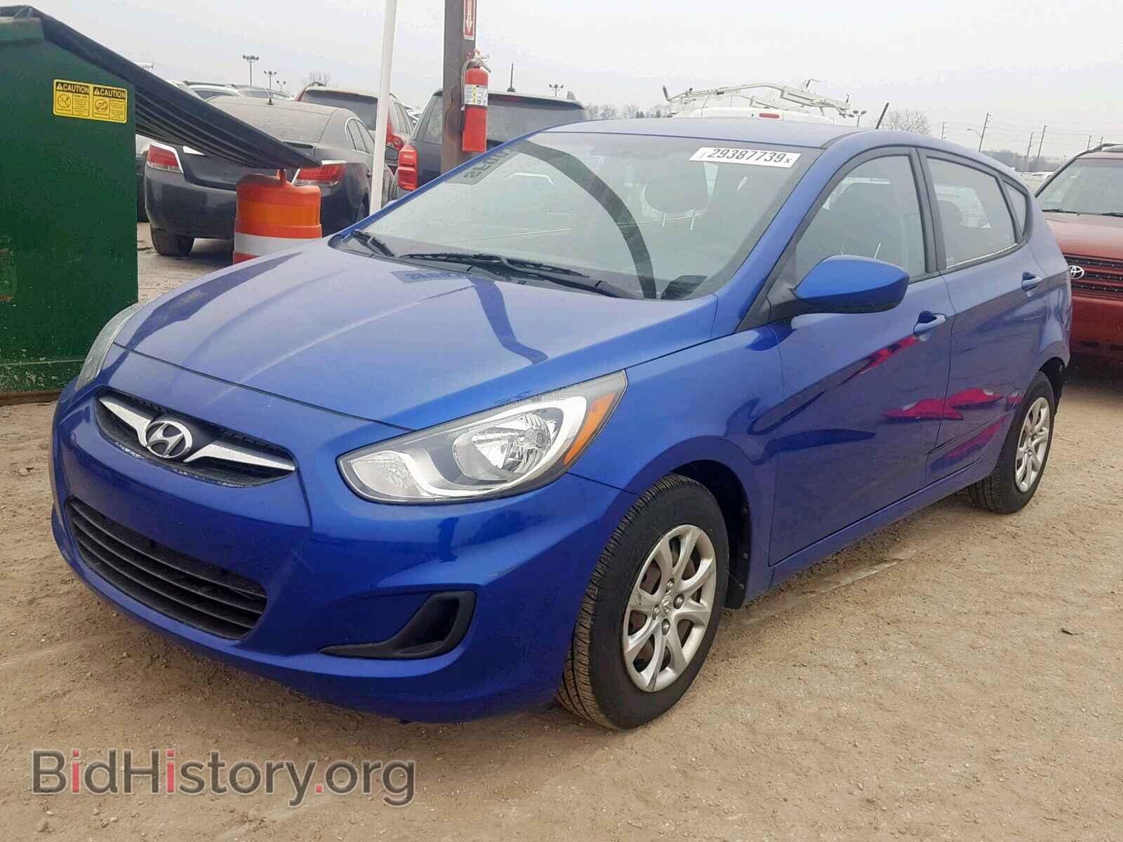 2013 HYUNDAI ACCENT - VIN: KMHCT5AE3DU085261 - Фото 2