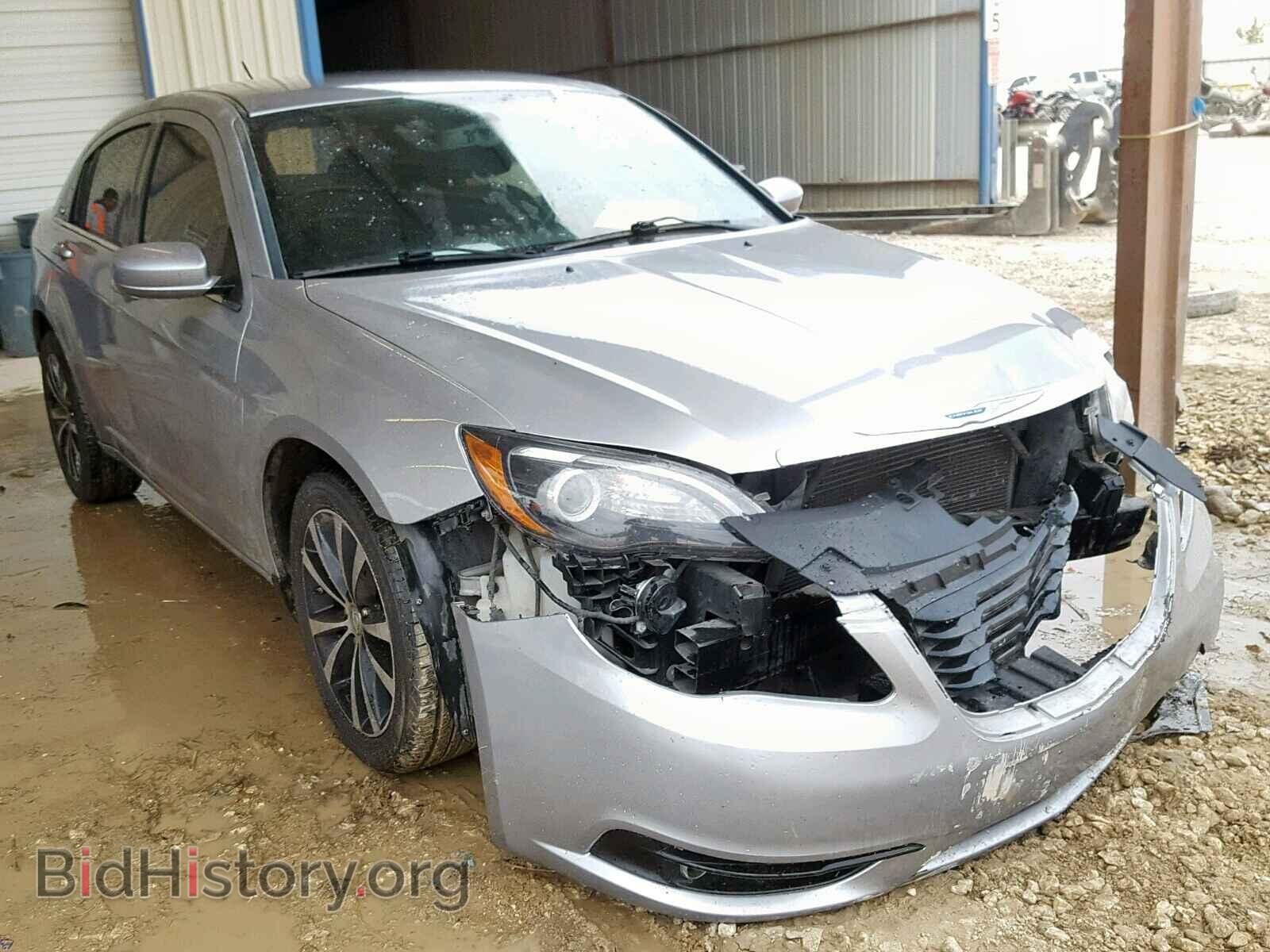 Photo 1C3CCBBB1DN545586 - CHRYSLER 200 TOURIN 2013