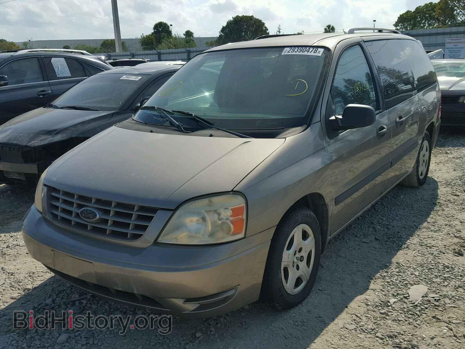 2004 FORD FREESTAR - VIN: 2FMZA51684BA76604 - Фото 2