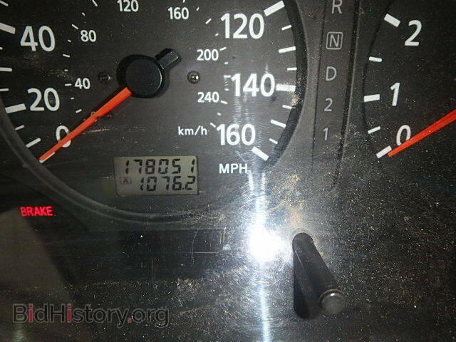 2000 NISSAN MAXIMA - VIN: JN1CA31A9YT001079 - Photo 8