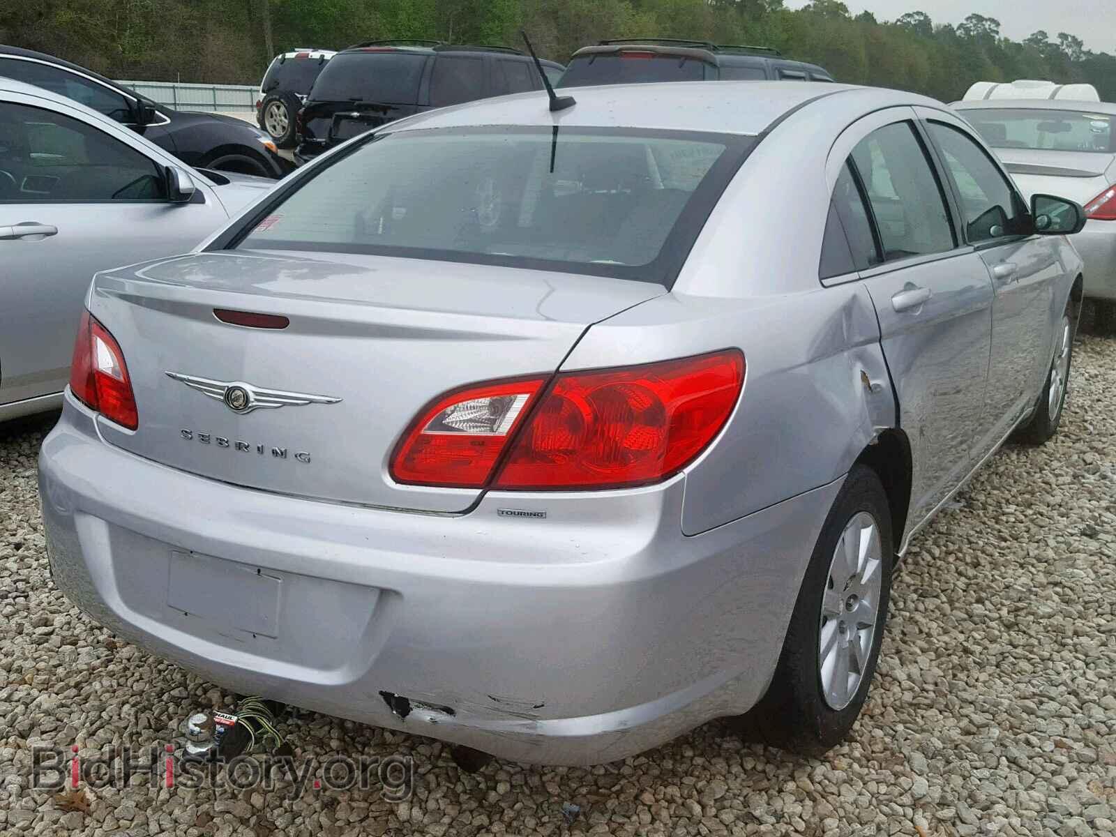 2010 CHRYSLER SEBRING - VIN: 1C3CC4FB7AN207708 - Фото 4