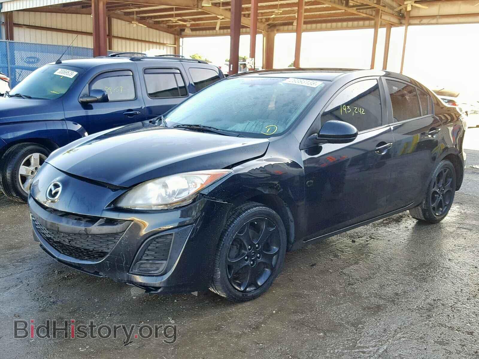 2011 MAZDA 3 - VIN: JM1BL1UG8B1398262 - Photo 2