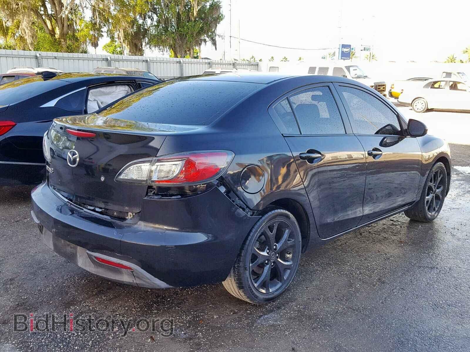 2011 MAZDA 3 - VIN: JM1BL1UG8B1398262 - Photo 4