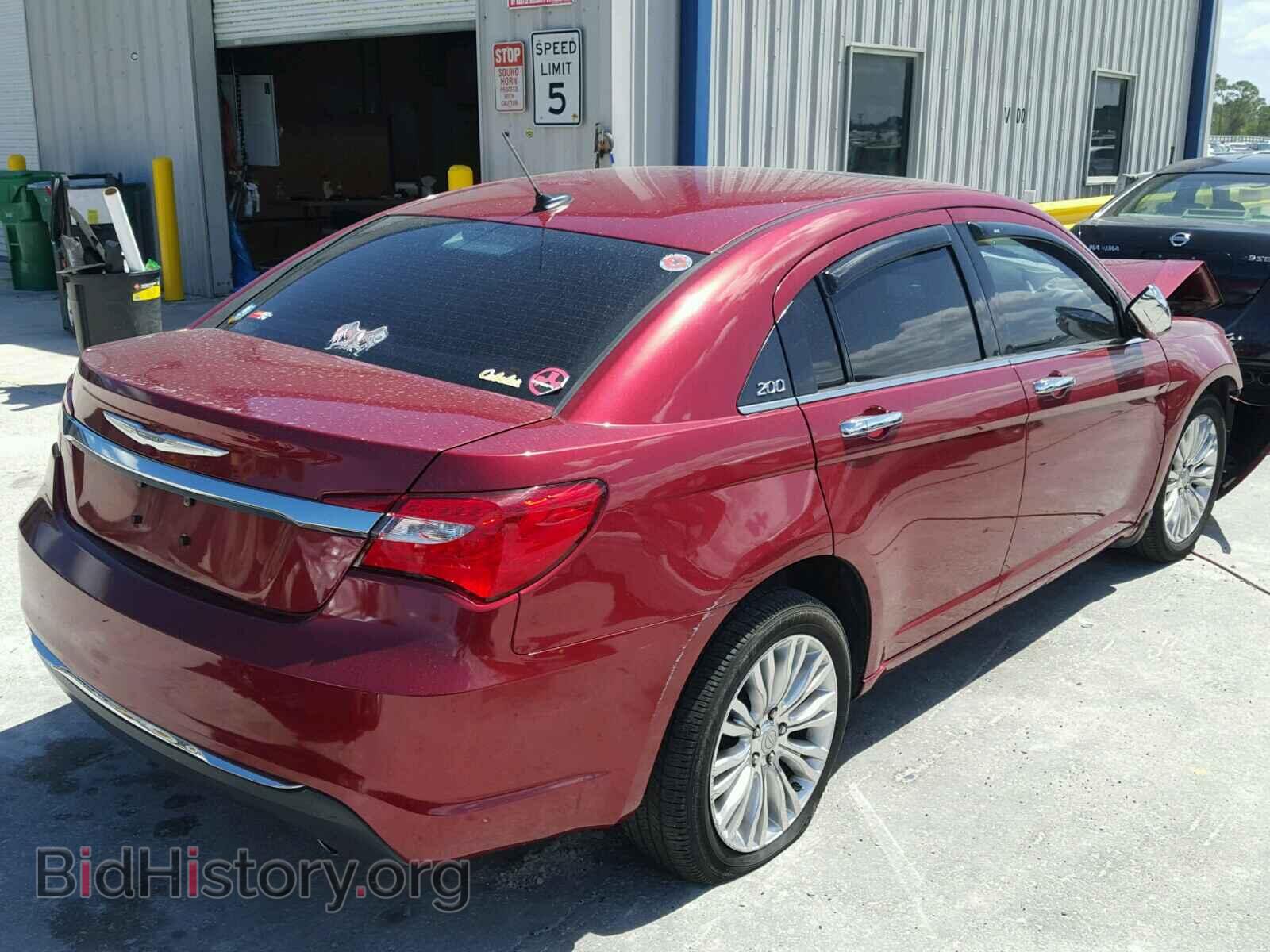 2012 CHRYSLER 200 - VIN: 1C3CCBCG5CN184422 - Фото 4