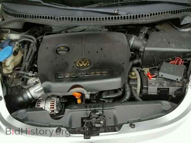 2004 VOLKSWAGEN BEETLE - VIN: 3VWCD31Y64M337120 - Фото 7
