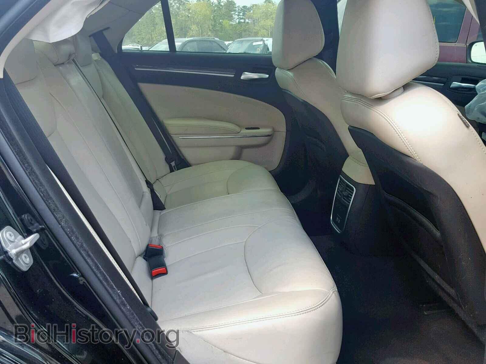 2017 CHRYSLER 300 - VIN: 2C3CCAAGXHH661844 - Фото 6