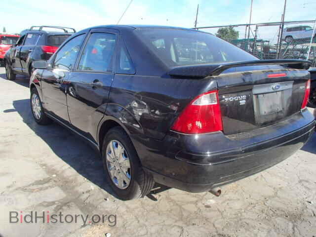 2006 FORD FOCUS - VIN: 1FAFP34N26W173818 - Фото 3