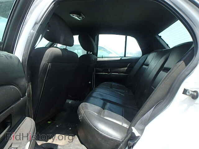 2011 FORD CROWN VIC - VIN: 2FABP7BV6BX107828 - Фото 6