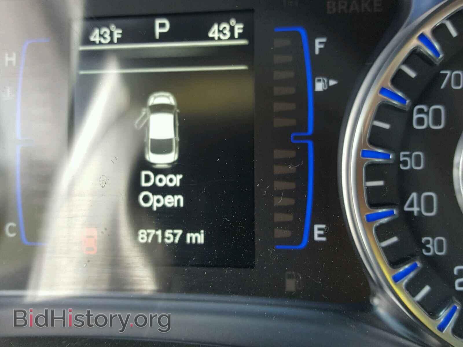 2015 CHRYSLER 200 - VIN: 1C3CCCAB8FN633545 - Фото 8